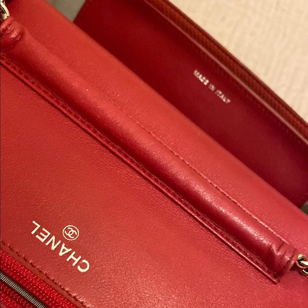 CHANEL Red Crossbody Bag with Silver Chain Strap. Wallet on chain.